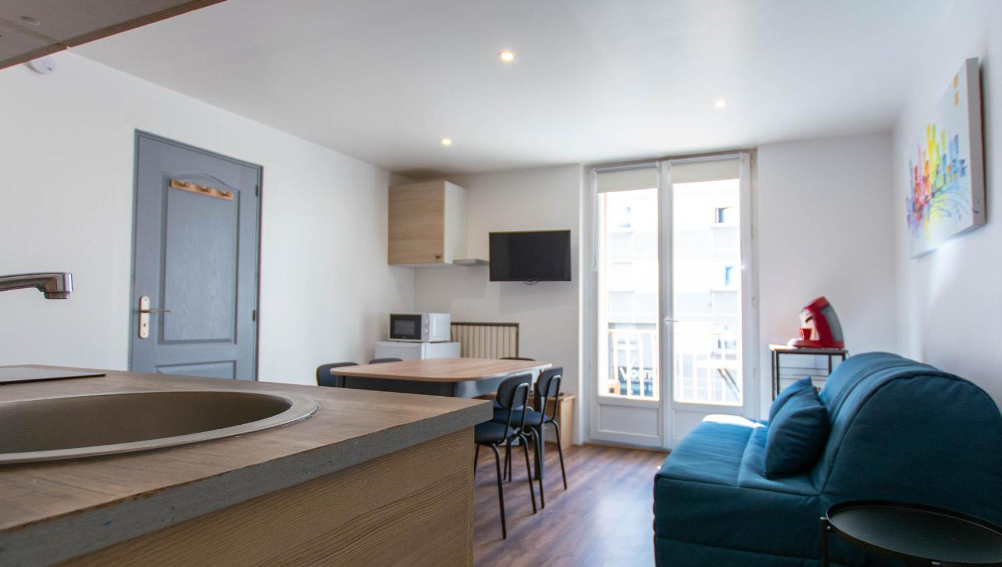 Appartement T3 Gare De Chambery Centre Ville Екстер'єр фото