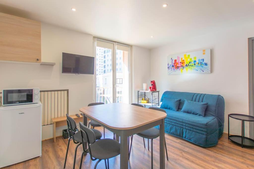 Appartement T3 Gare De Chambery Centre Ville Екстер'єр фото